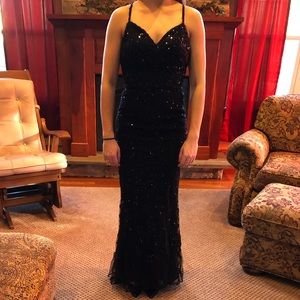 Black Mon Cheri Prom Dress